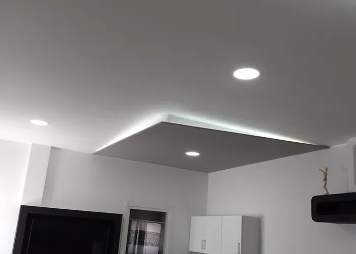 Deluxe Yiota's ! Holiday home Klorakas